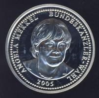 Németország DN "Angela Merkel" Ag 10g emlékérem ismertető tanúsítvánnyal T:PP