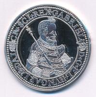 DN "Magyar tallérok utánveretben - Bethlen Gábor tallérja 1620" jelzetlen Ag emlékérem (20,10g/0.999/38,5mm) T:PP kis patina