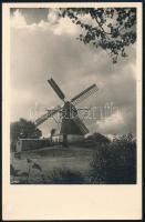 cca 1930 Szélmalom, fotólap, 14×9 cm / windmill, photo