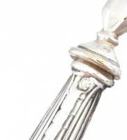 Ezüst (Ag) nyelű szervírozó lapát, jelzéssel, h: 17,5 cm, bruttó: 36 g