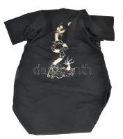 Kínai mintás köntös