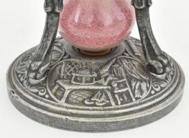 Histrorizáló stílusú ón homokóra, kis sérüléssel, szép állapotban, m: 14 cm