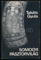 Takáts Gyula: Somogyi pásztorvilág. A szerző, Takáts Gyula (1911-2008) Kossuth-díjas költő, író, műfordító, múzeumigazgató által Szigetvári György (1926-2018) Ybl Miklós-díjas, építészmérnök részére DEDIKÁLT példány. A szerző legritkább kötete. A kötet Takáts Gyula 75. születésnapja alkalmából jelent meg. Kaposvár, 1986, Somogy Megyei Múzeumok Igazgatósága, 123+5 p.+1 (A somogyi Nagyberek 1934, 1:75.000, a Balaton déli részletének kihajtható térképe) t. A szerző fekete-fehér rajzaival, képeivel, ábrákkal illusztrált. Kiadói papírkötés. Megjelent 2000 példányban.