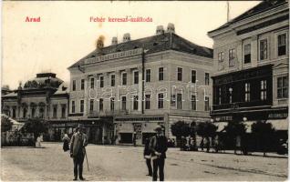 1907 Arad, Fehér Kereszt szálloda, Fonciere Pesti Biztosító Intézet, Neumann M., Ifj. Klein Mór és Husserl M. üzlete, Braun Gusztáv kávéháza. Kerpel Izsó kiadása / square, hotel, shops, insurance company, cafe (EK)