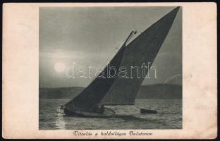 1932
