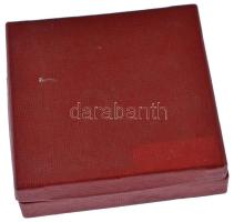 Vígh Tamás (1926-2010) 1994. "Vasvári Pál emlékérem" egyoldalas öntött bronz plakett erede...