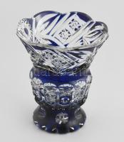 Gazdagon csiszolt kék kristály váza, jelzés nélkül, minimális kopással, m: 16 cm