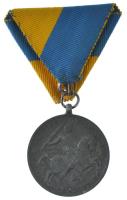 1941. "Délvidéki Emlékérem" Zn emlékérem mellszalagon. Szign.: BERÁN L. T:AU Hungary 1941. "Commemorative Medal for the Return of Southern Hungary" Zn medal with modern ribbon. Sign: BERÁN L. C:AU NMK 429.