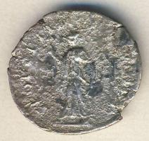 Római Császárság TRAIANUS 98-117. Denár Ag T:3-/4