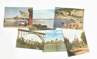 6 db hanglemez képeslap (4 Colorvox + 2 horvát): Parlament, Vajdahunyad vára, Veszprém, Balaton, Rijeka (Fiume), Opatija (Abbázia)