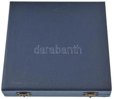 ~1980. "Ikarus - 100.000 km" részben zománcozott bronz emlékérem eredeti tokban (110mm) T:...