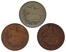 1942. "Nemzetközi Sporthét a Balatonon - Kajakversenyek" ezüstözött fém és bronz (2db) spo...