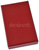 ~1970. "Veszprém Megyéért" ezüstözött, zománcozott kitüntetés mellszalagon, eredeti tokban...