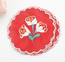 Vegyes kézimunka tétel. Asztalterítő, kendők, stb