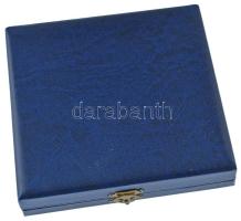 ~1970. "Kiváló társadalmi munkáért / Hazafias Népfront Országos Tanácsa" kétoldalas, öntöt...