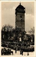 1938 Rozsnyó, Roznava; bevonulás, Rákóczi őrtorony magyar zászlókkal és "Magyarok leszünk" felirattal / entry of the Hungarian troops, watchtower with Hungarian irredenta propaganda