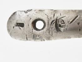 Ezüst (Ag) sarkantyú, Esztergom, jelzett, 13 latos, nettó: 79 g