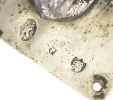 Antik ezüst(Ag) ló és sárkány figura, jelzett, sérüléssel, 6×3,5×4,5 cm, nettó: 51 g