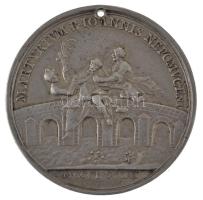 Pápai Állam 1721. "XIII. Ince pápa beiktatása" Ag emlékérem (35,04g/42,5mm) T:XF ly.
Papa...