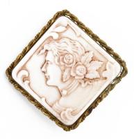 Kámea bross, négyzet alakú, réz foglalatban, 40x40 mm