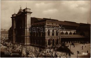 Budapest VII. Keleti pályaudvar, vasútállomás, villamos