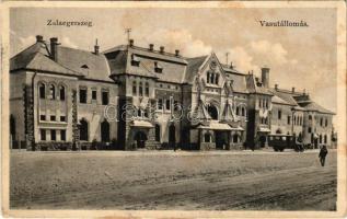 1929 Zalaegerszeg, vasútállomás, autóbusz. Nemes Gábor kiadása (b)