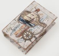 Vegyes bizsu tétel díszdobozban, 16×11×4,5 cm