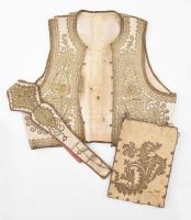 Antik skófiumszálas mellény, öv, szütyő, korának megfelelő, szép állapotban. cca 43x39 cm, öv h: 65 cm, szütyő 23x17 cm