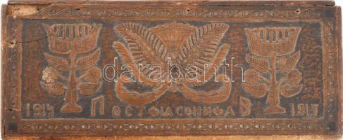 1914-1917 Ostffyasszonyfa magyarországon fogrva tartott orosz hadifogoly munka. Faragott fa ládika. ...