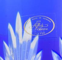 2 db kristály kínáló: Ajka kristály pohár, jelzett, hibátlan 10 cm, váza, száján kis sérüléssel m: 1...