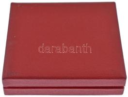 1975. "Elektronikus Mérőkészülékek Gyára - 25 éves" aranyozott fém emlékérem eredeti tokba...