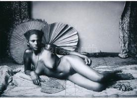 cca 1920 Egzotikus szépség, szolidan erotikus felvétel, 1 db modern nagyítás, 15x21 cm