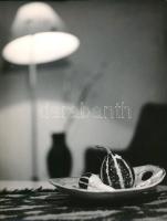 cca 1965 Sinka Antal (? - ?) budapesti fotográfus (aki a velencei AGROKOMPLEX fotósa volt az 1960-as, 1970-es években) feliratozott, vintage fotóművészeti alkotása, ezüst zselatinos fotópapíron, 24x18 cm