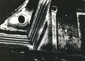 cca 1980 Spissák Lajos (1949-2014) hódmezővásárhelyi fotóművész ,,Architectura" című, feliratozott, vintage fotóművészeti alkotása, ezüst zselatinos fotópapíron, 13x18 cm