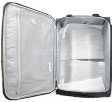 American Tourister börönd készlet két darabos. Új állapotban, eredeti dobozában. Nagyobbik 60x42 cm