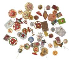 45db-os szocialista jelvénytétel T:vegyes