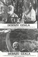 cca 1975 ,,Derszu Uzala" című Oscar-díjas szovjet film jelenetei és szereplői (rendezője: Kurosawa Akira), 15 db vintage produkciós filmfotó ezüst zselatinos fotópapíron, a használatból eredő (esetleges) kisebb hibákkal, 18x24 cm