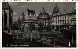 Kolozsvár, Cluj; Statuia Lupoaicei / Anyafarkas szobor (Mussolini adományozta), Erdélyi bank, Luther üzlete / Capitoline Wolf Statue (gift of Mussolini), shops, Transylvanian bank