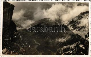 1939 Bucsecs-hegység, Butschetsch, Muntii Bucegi; Valea Tiganestilor. Turing Clubul Romaniei Nr. 9., Foto Dem. Stoenescu Seria IV. 1938. / Tiganesti völgy / valley