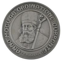 Olaszország 1995. "Vercelli Szent Özséb püspökké szentélésének 1650. évfordulójára" jelzett Ag emlékérem tanúsítvánnyal, eredeti tokban (0.800/34,86g) T:UNC Italy 1996. "For the 1650th Anniversary of Consecration of St. Eusebius as Bishop of Vercelli" hallmarked Ag commemorative medallion in original case with certificate (0.800/34,86g) C:UNC