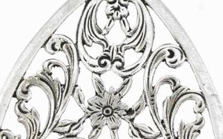 Kanál. Áttört, ezüst (Ag) jelzett 20 cm, 38 g