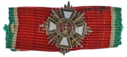 1939. "A Magyar Érdemrend középkeresztje csillaggal, hadiszalagon kardokkal" kitüntetés szalagsávja T:XF Hungary 1939. MIniature ribbon of "Hungarian Order of Merit Commander's Cross with Star, on war ribbon and swords" C:XF  NMK 370.