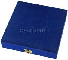 Kiss György (1943-) 1987. "Semmelweis Orvostudományi Egyetem I. sz. Női Klinika / IN MEMORIAM F...