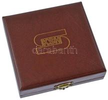 Várady Lajos (1911-1998) 1996. "Fényes Elek emlékérem 1985 / Központi Statisztikai Hivatal"...