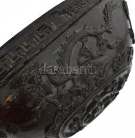 Antik kínai faragott kókuszdió pohár, h. 12 cm, kis hibával, / Chinese carved coconut glass