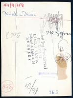 1974 "Pecázók a Dunán", sajtófotó, a hátoldalon feliratozott, pecséttel jelzett, 17x12,5 c...