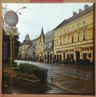 cca 1970 75 db üveg dia városképekkel: Kassa, Lillafüred, Varsó, Sárospatak. Színesek. Méret 6x6 cm