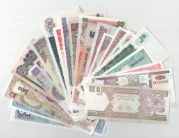Vegyes 30db-os, hajtatlan bankjegy tétel a világ minden tájáról, mind különféle T:UNC,AU  Mixed 30pcs of unfolded banknotes from all around the World, all different C:UNC,AU