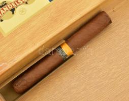 3 megkezdett doboz szivar, benne kubai is fa és fém dobozokkal