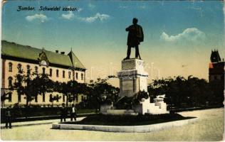 1915 Zombor, Sombor; Schweidel szobor. Kaufmann Emil kiadása / statue, monument (EK)